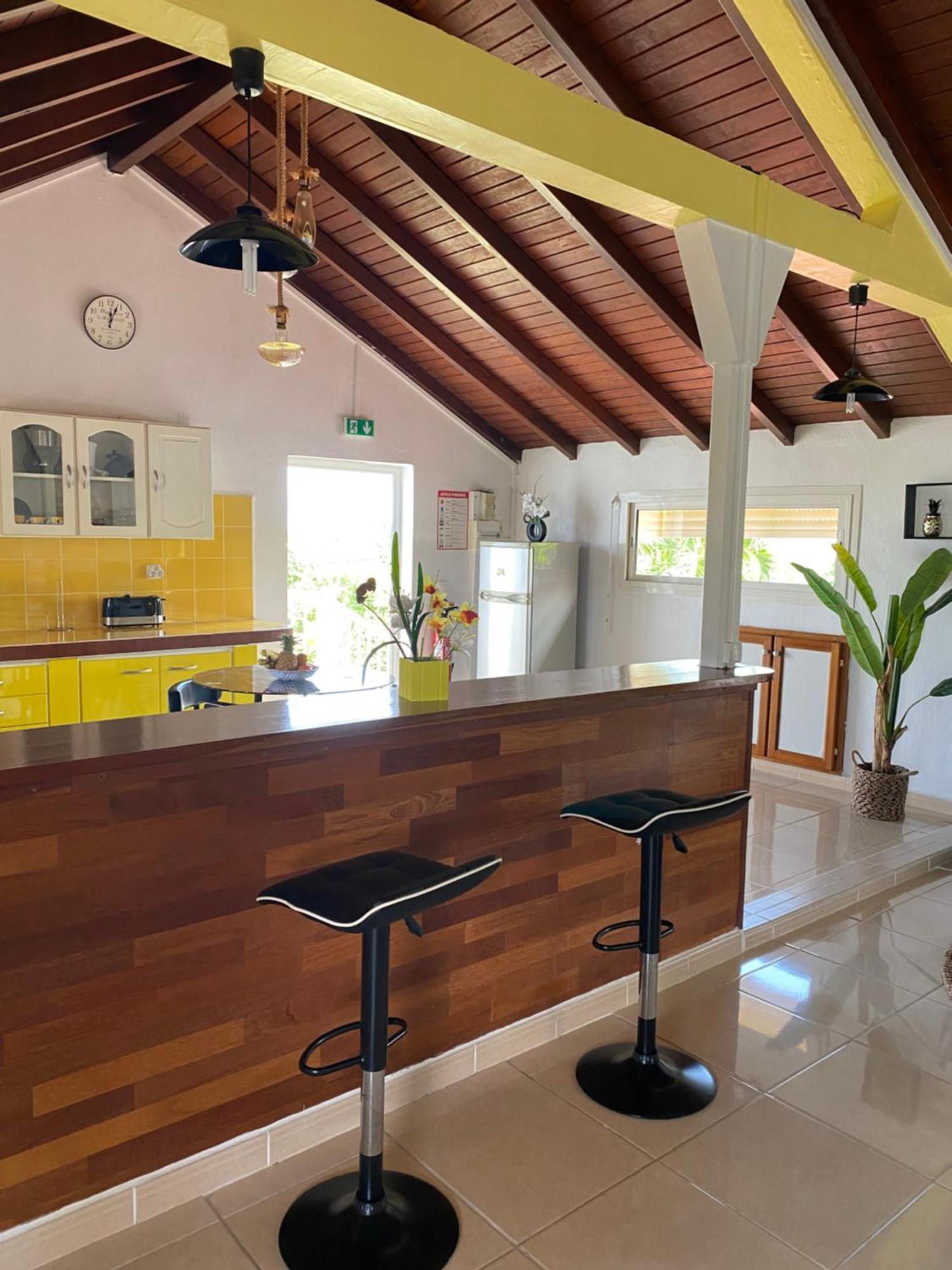 Chez Soul~Etage Entier Avec Vue Sur Mer Sainte-Rose Exterior foto